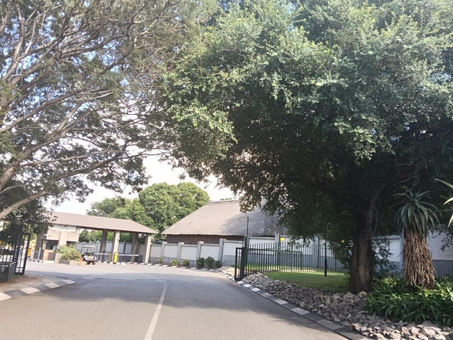 Commercial Property for Sale in Hartbeesfontein North West
